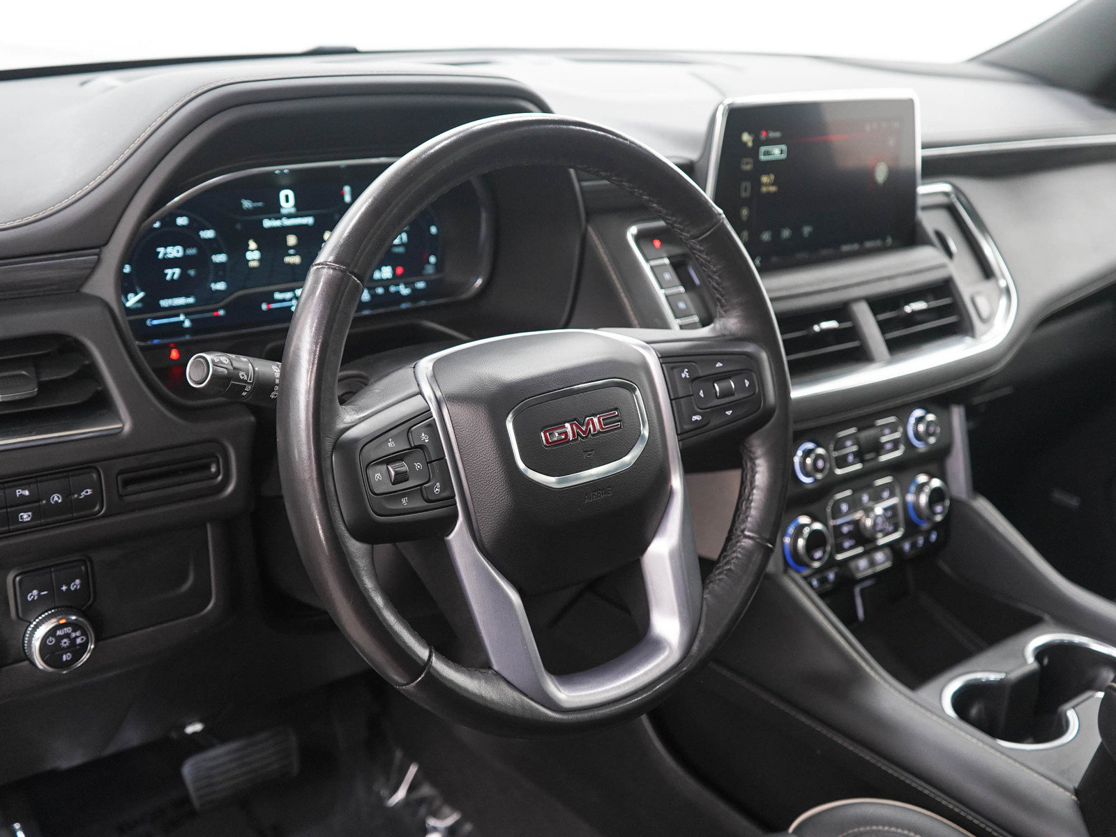 Used 2022 GMC Yukon SLT w/ SLT Premium Package AWD/4WD image 21