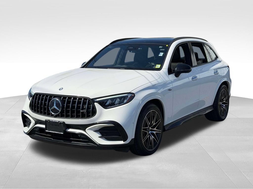 Used 2025 Mercedes-Benz GLC 43 AMG 4MATIC image 3