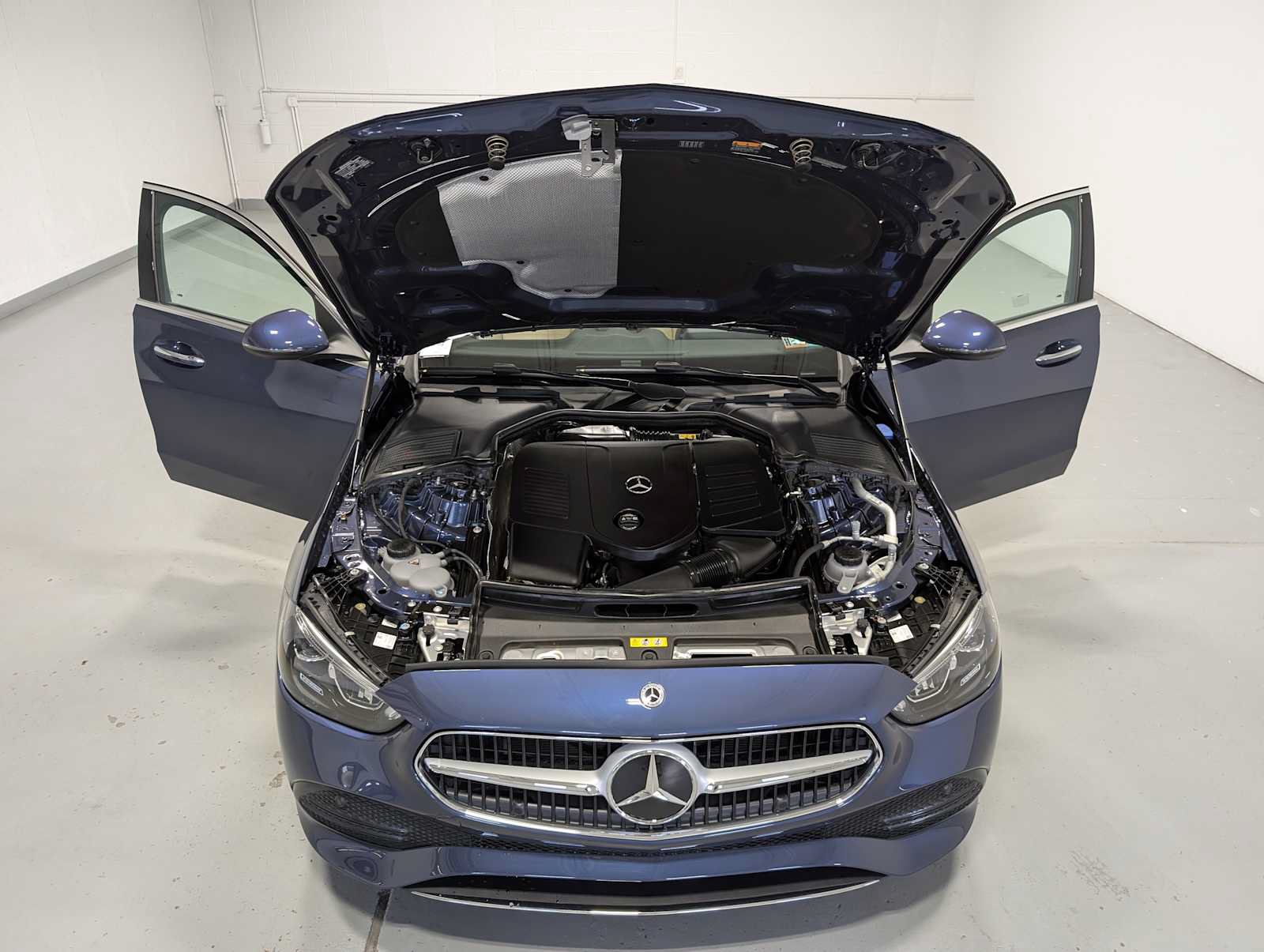 New 2026 Mercedes-Benz C 300 4MATIC Sedan image 11