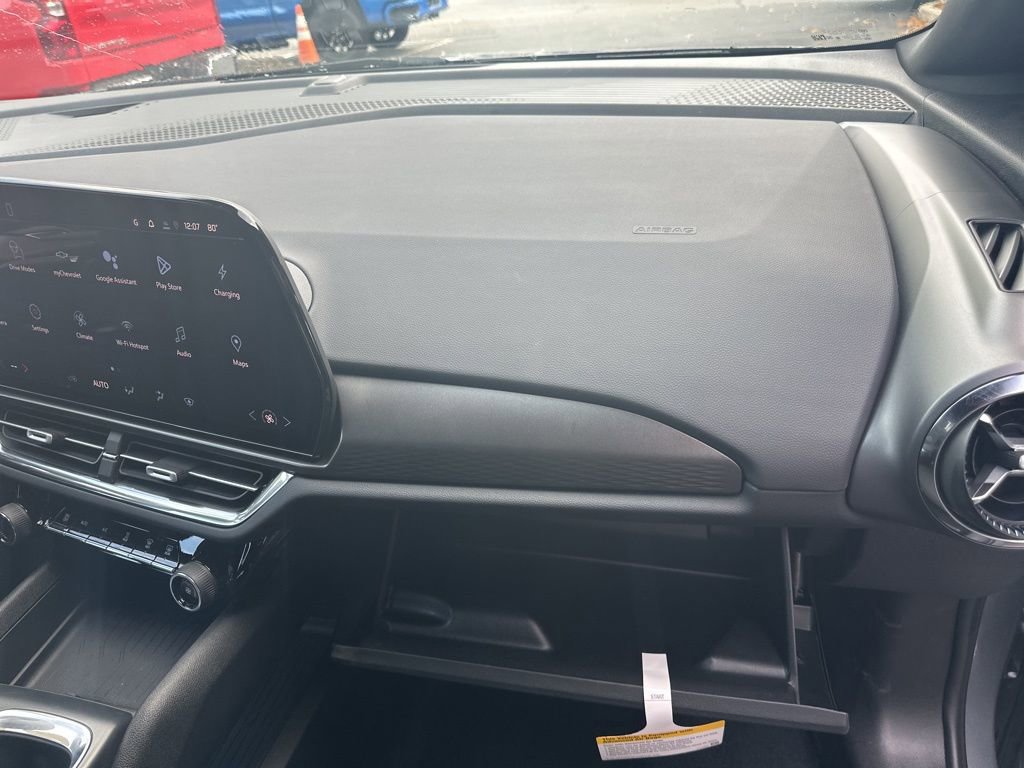 New 2026 Chevrolet Equinox EV LT image 17