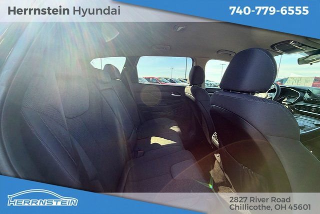 Used 2023 Hyundai Santa Fe SE image 24