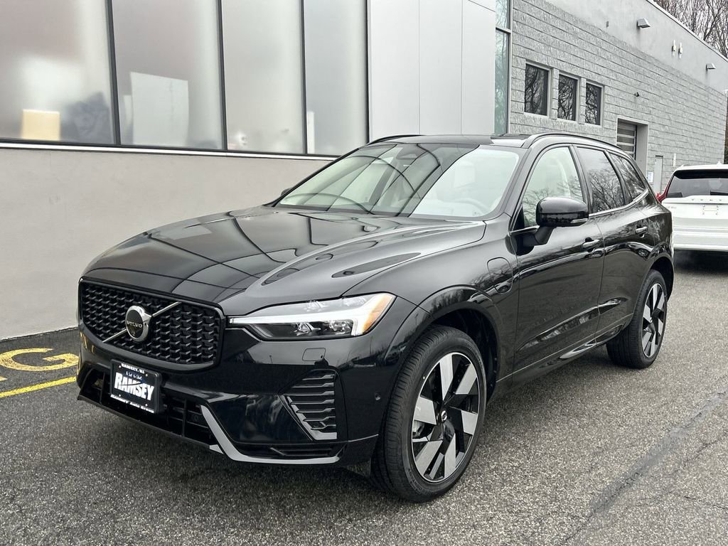New 2025 Volvo XC60 T8 Plus w/ Climate Package image 1