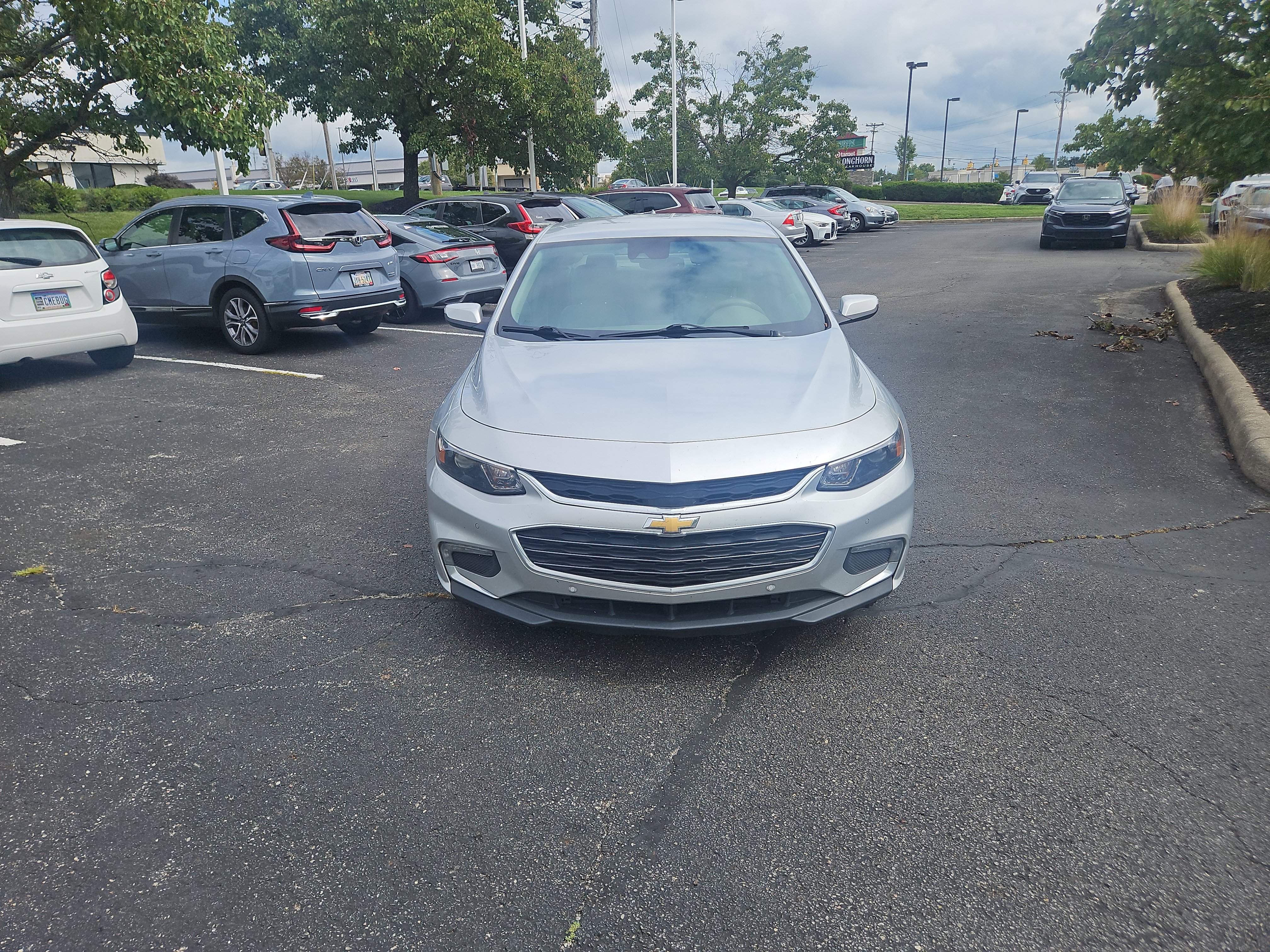 Used 2016 Chevrolet Malibu Premier w/ Driver Confidence Package II FWD image 24
