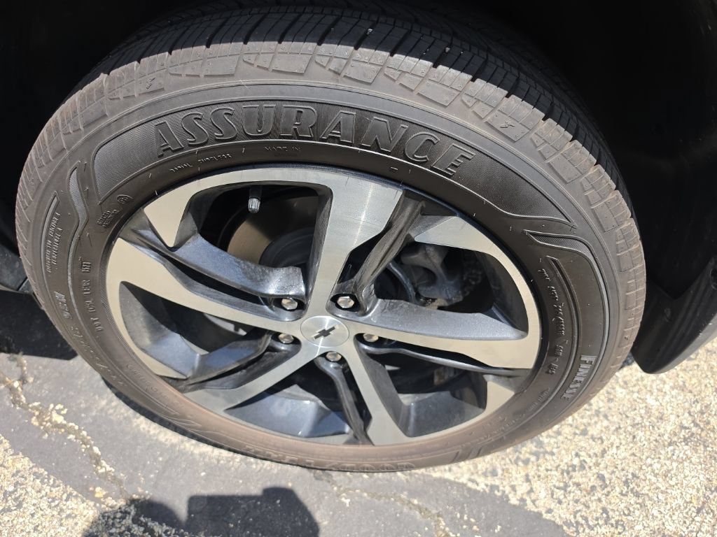 Used 2024 Chevrolet Trax RS w/ Driver Confidence Package FWD image 8