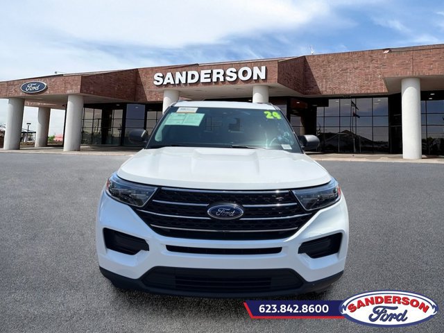 Certified 2024 Ford Explorer XLT RWD image 8