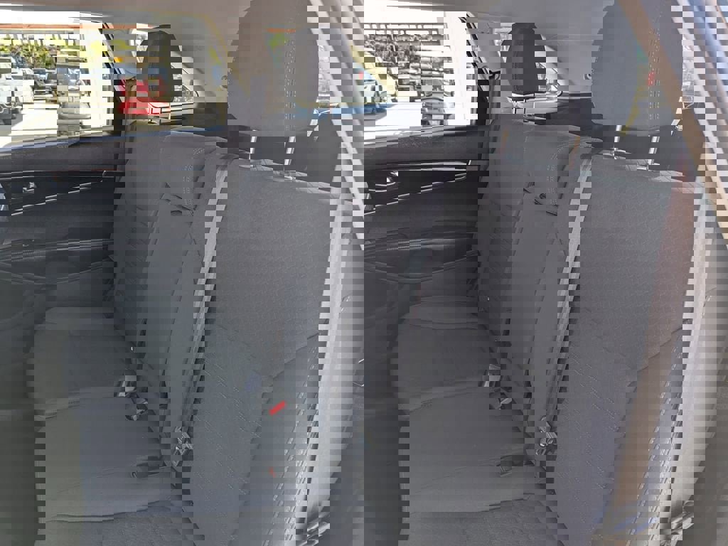 Used 2020 Kia Sorento LX image 14