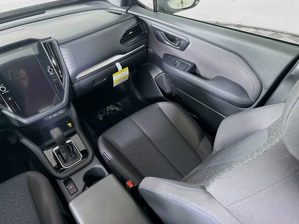 Used 2025 Subaru Forester Premium image 25