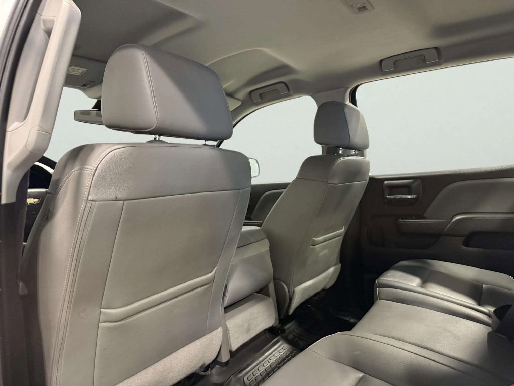 Used 2017 Chevrolet Silverado 2500 W/T image 19