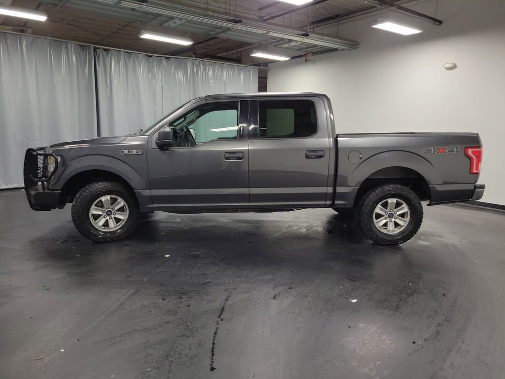 Used 2017 Ford F150 XLT image 6
