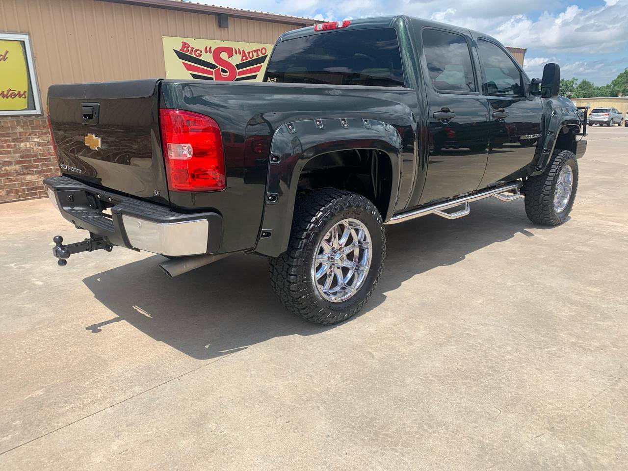 Used 2013 Chevrolet Silverado 1500 LT AWD/4WD image 2