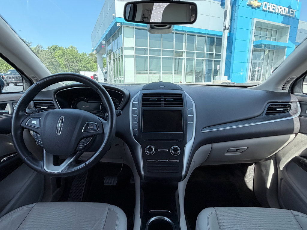 Used 2018 Lincoln MKC Reserve w/ Lincoln MKC Climate Package image 12