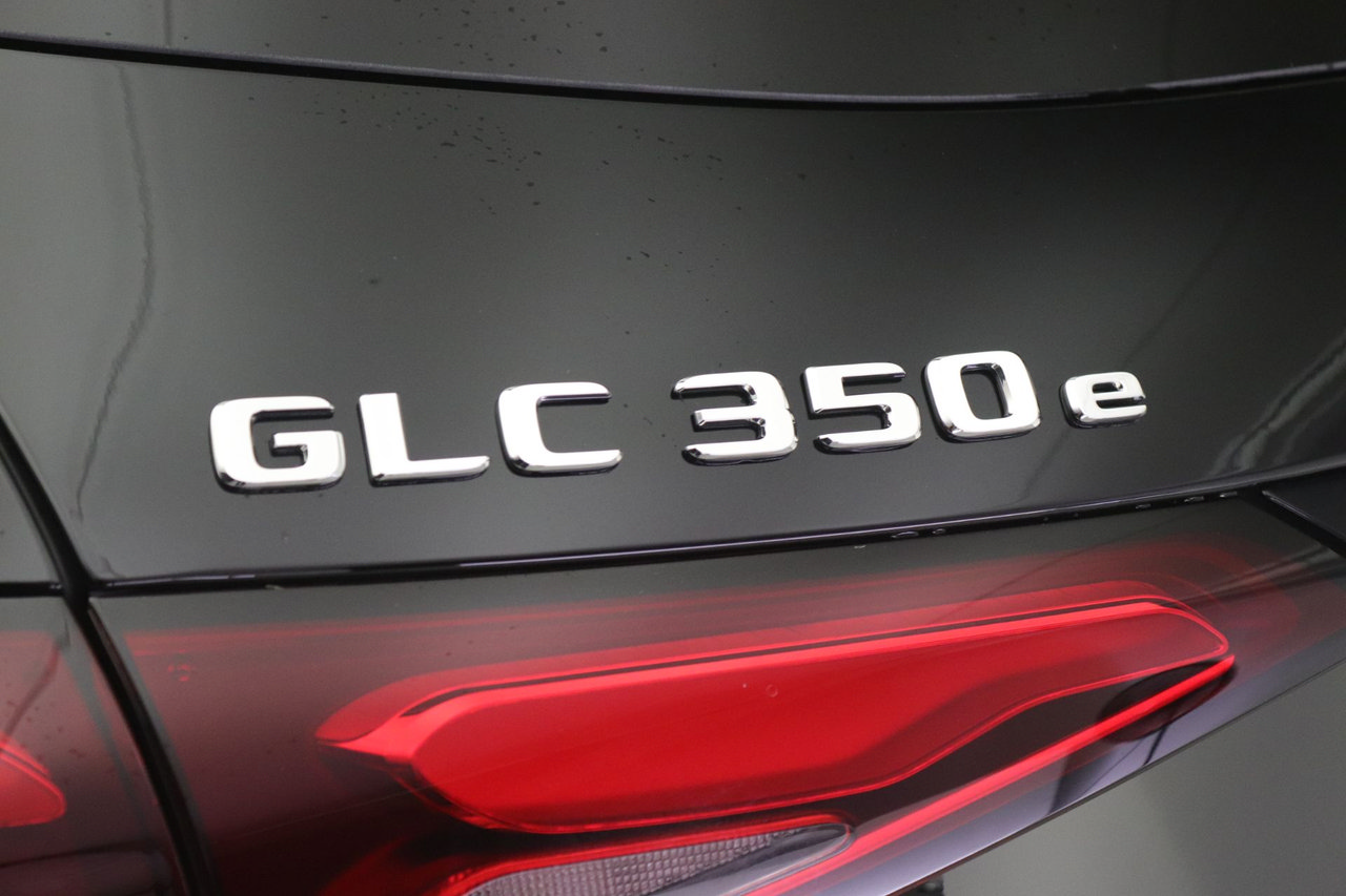 Certified 2025 Mercedes-Benz GLC 350e 4MATIC image 19