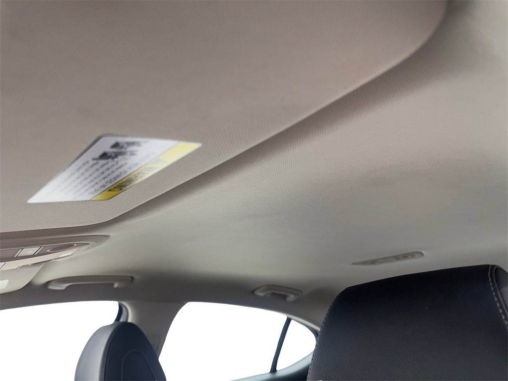 Used 2025 Genesis G70 2.5T image 72