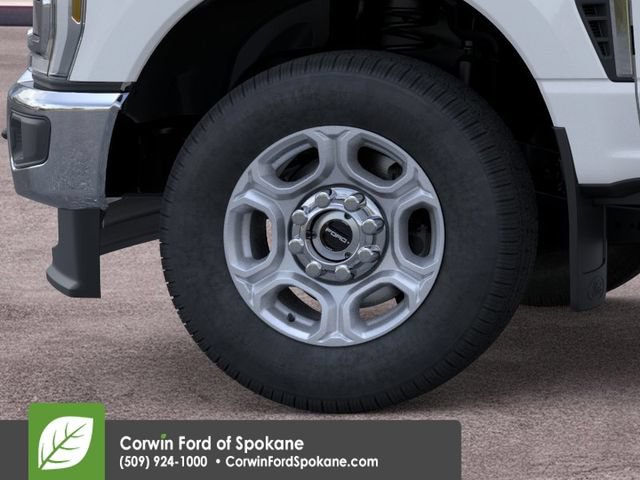 New 2026 Ford F350 XLT w/ XLT Premium Package AWD/4WD image 19