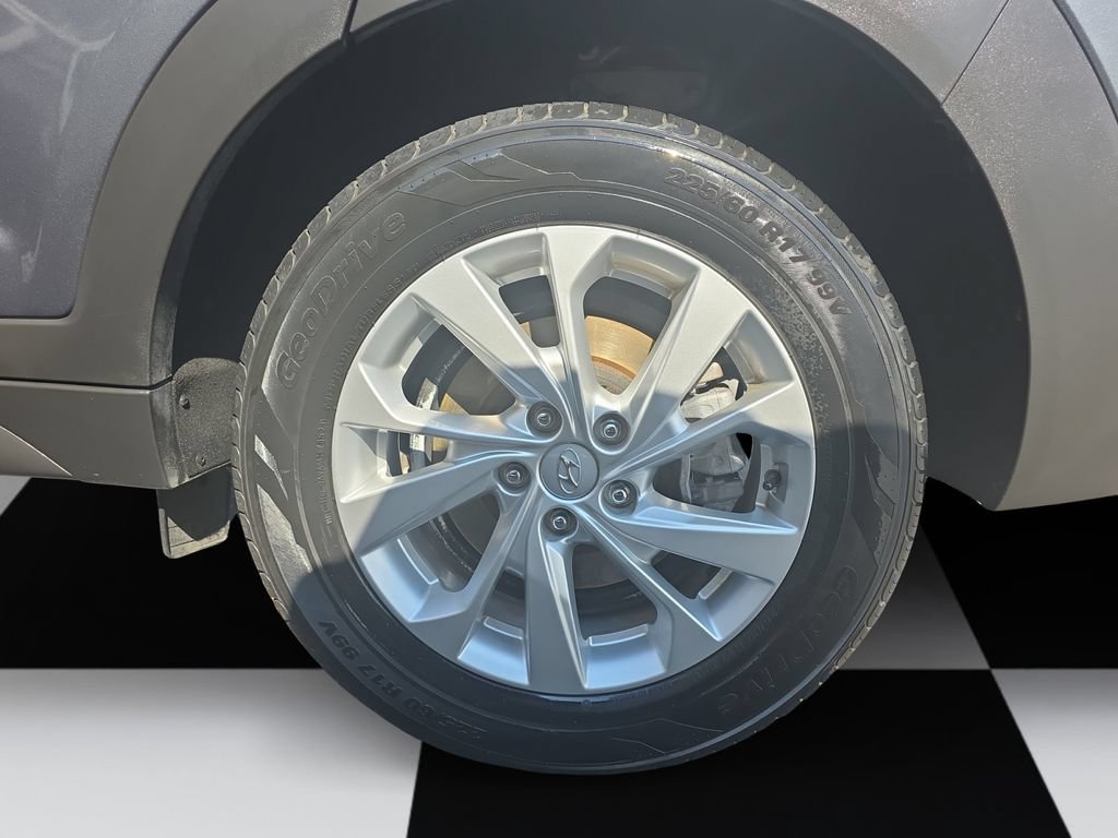 Used 2019 Hyundai Tucson SE FWD image 14