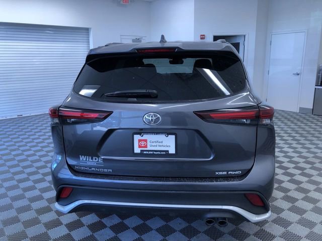 Certified 2025 Toyota Highlander XSE AWD/4WD image 13