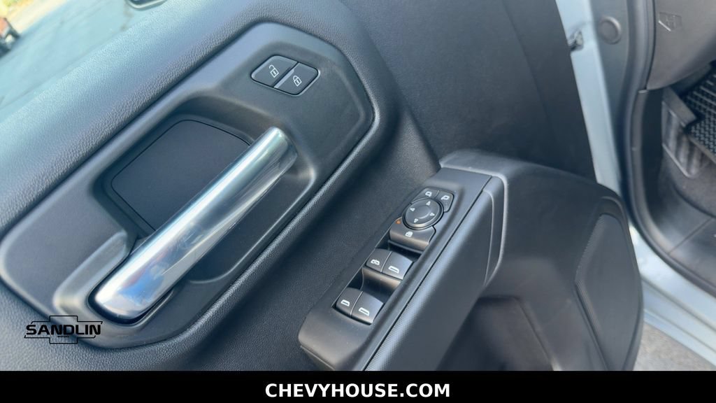 New 2026 Chevrolet Silverado 1500 Custom RWD image 11