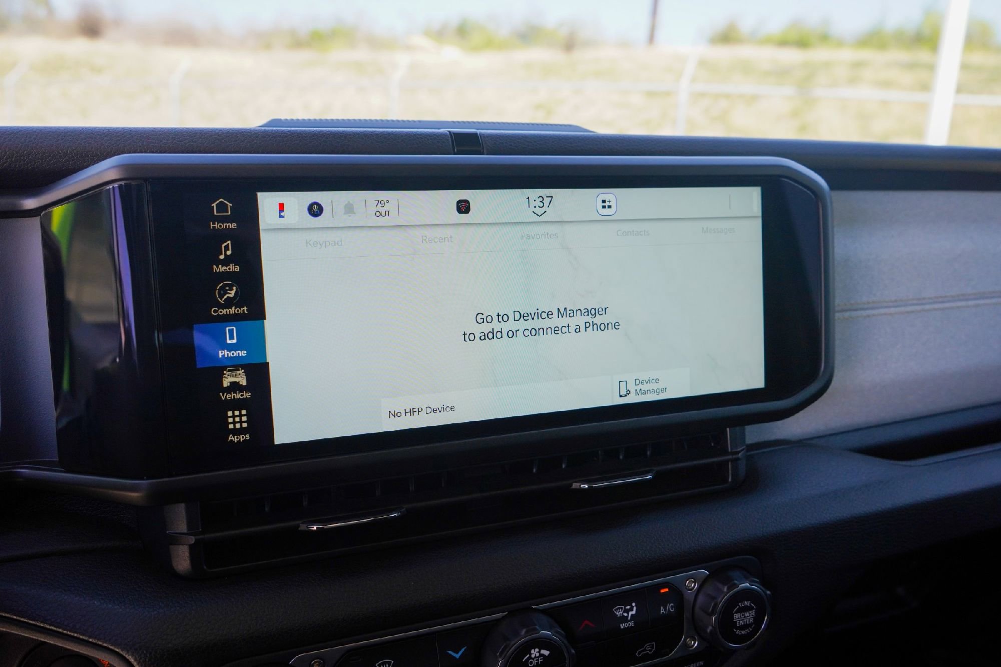 Used 2025 Jeep Wrangler Sport S image 17