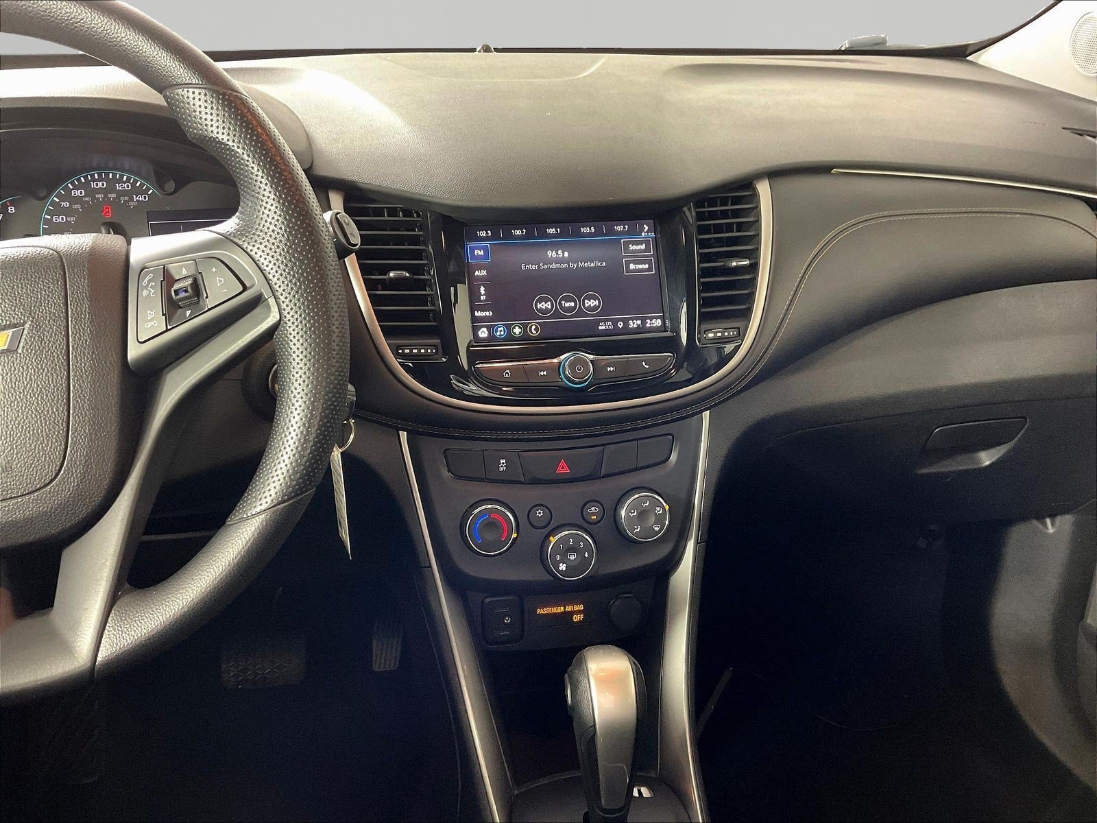 Used 2018 Chevrolet Trax LT FWD image 9