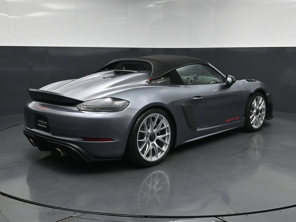 Used 2024 Porsche 718 Boxster Spyder RS RWD image 3