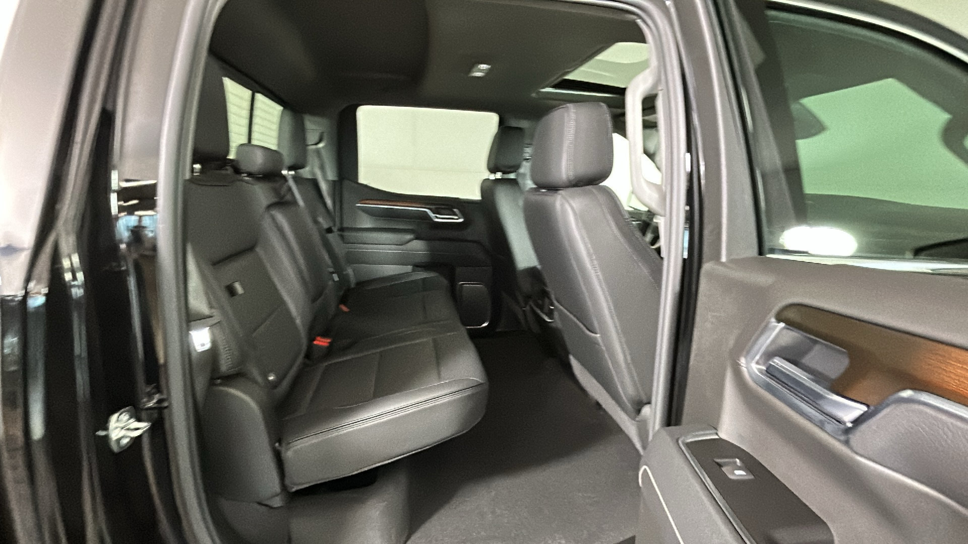 New 2026 GMC Sierra 1500 Denali w/ Technology Package AWD/4WD image 35