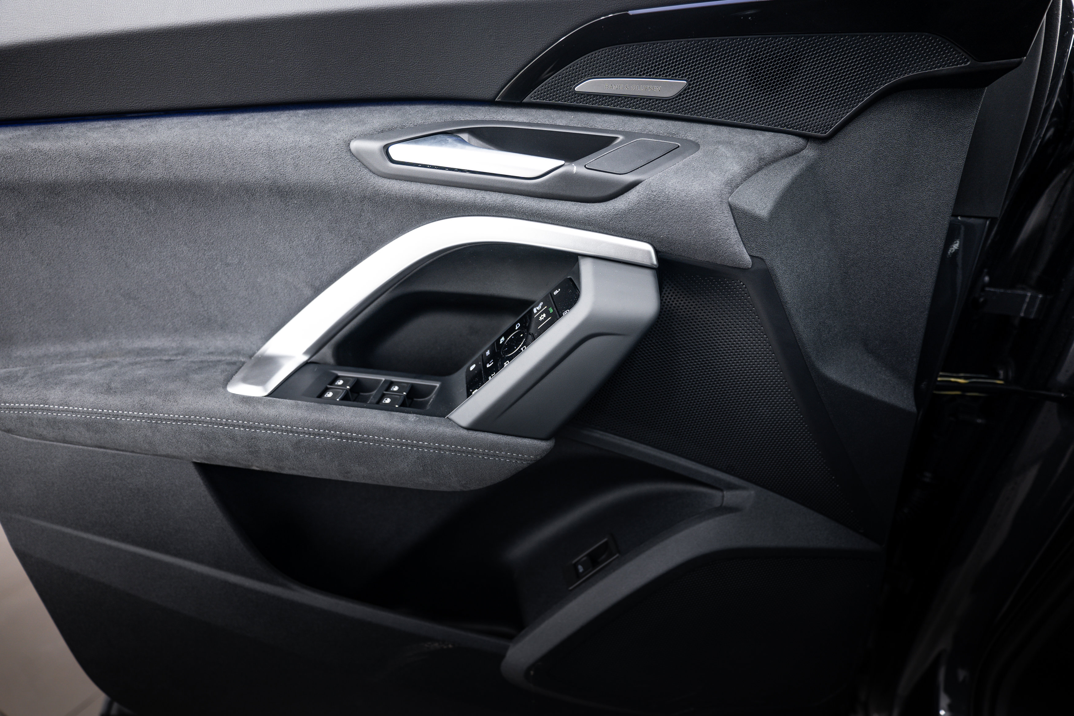 New 2025 Audi SQ5 Premium Plus image 13