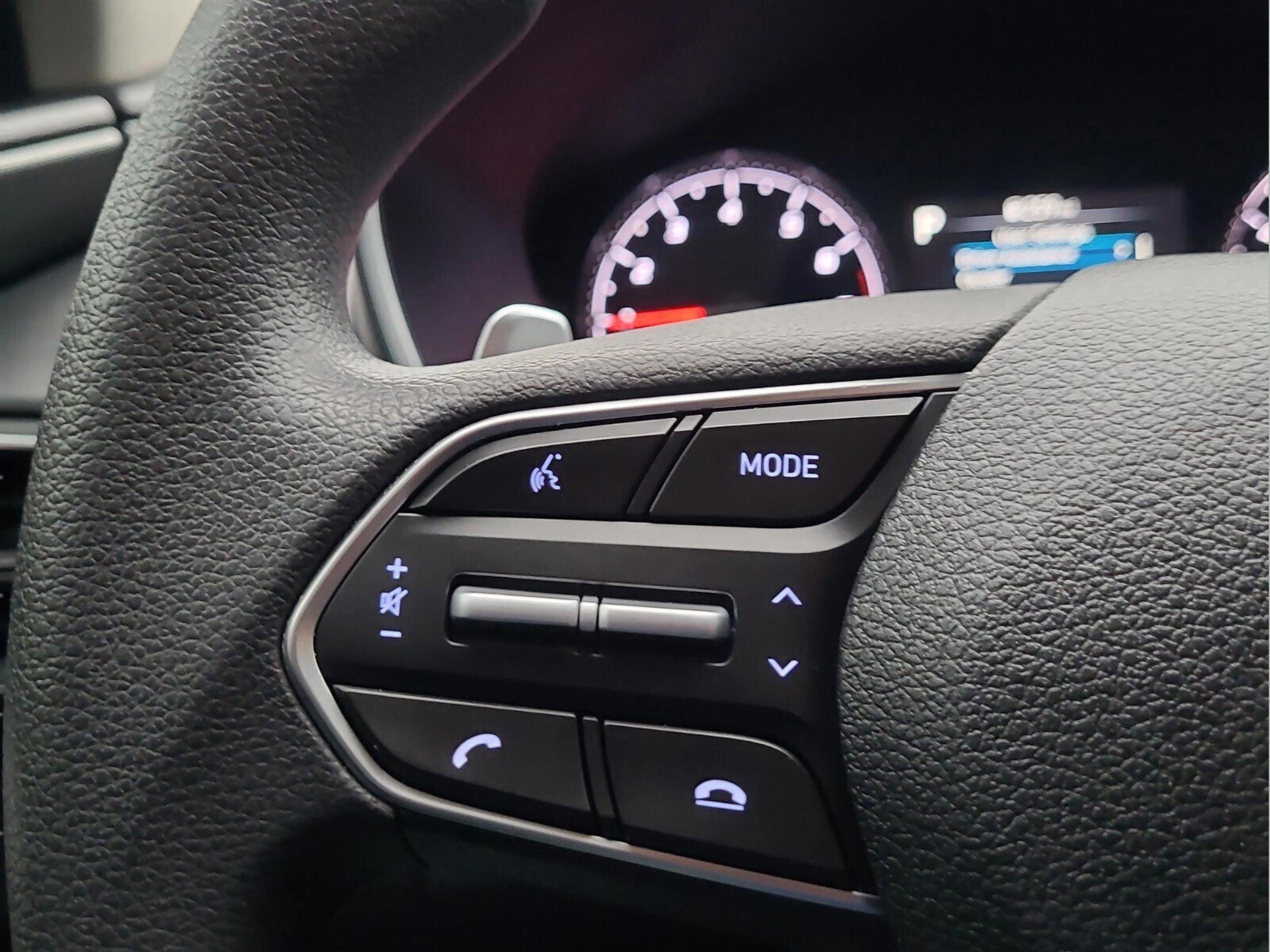 Used 2022 Hyundai Santa Fe SEL w/ Cargo Package image 24