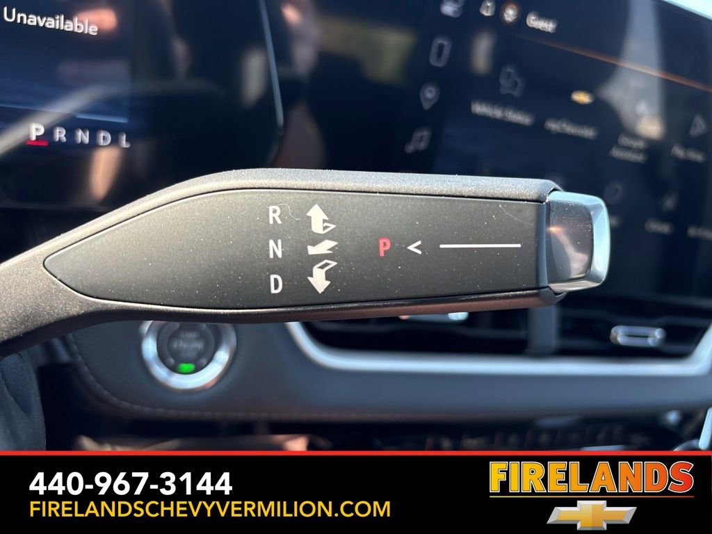 New 2026 Chevrolet Equinox LT w/ Convenience Package II FWD image 3