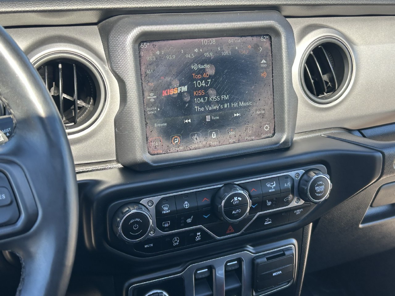 Used 2023 Jeep Wrangler Sport AWD/4WD image 28