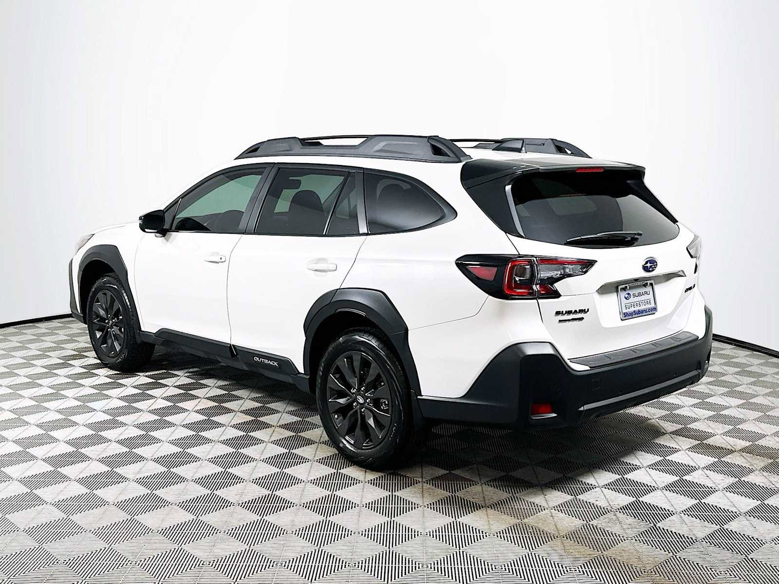 Certified 2025 Subaru Outback Onyx Edition image 5