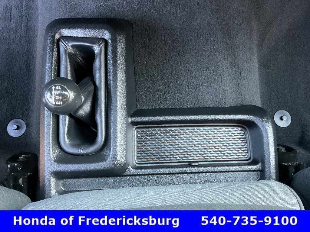 Used 2024 RAM 2500 Tradesman w/ Chrome Appearance Group AWD/4WD image 32