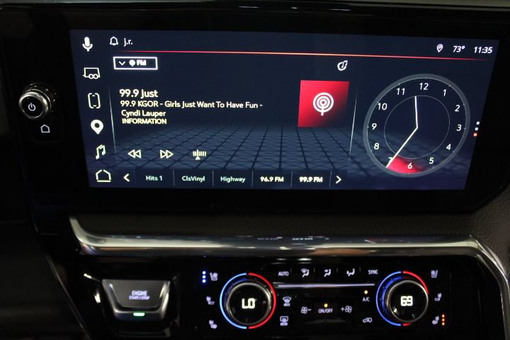 Used 2023 GMC Sierra 1500 Denali w/ Denali Reserve Package AWD/4WD image 57