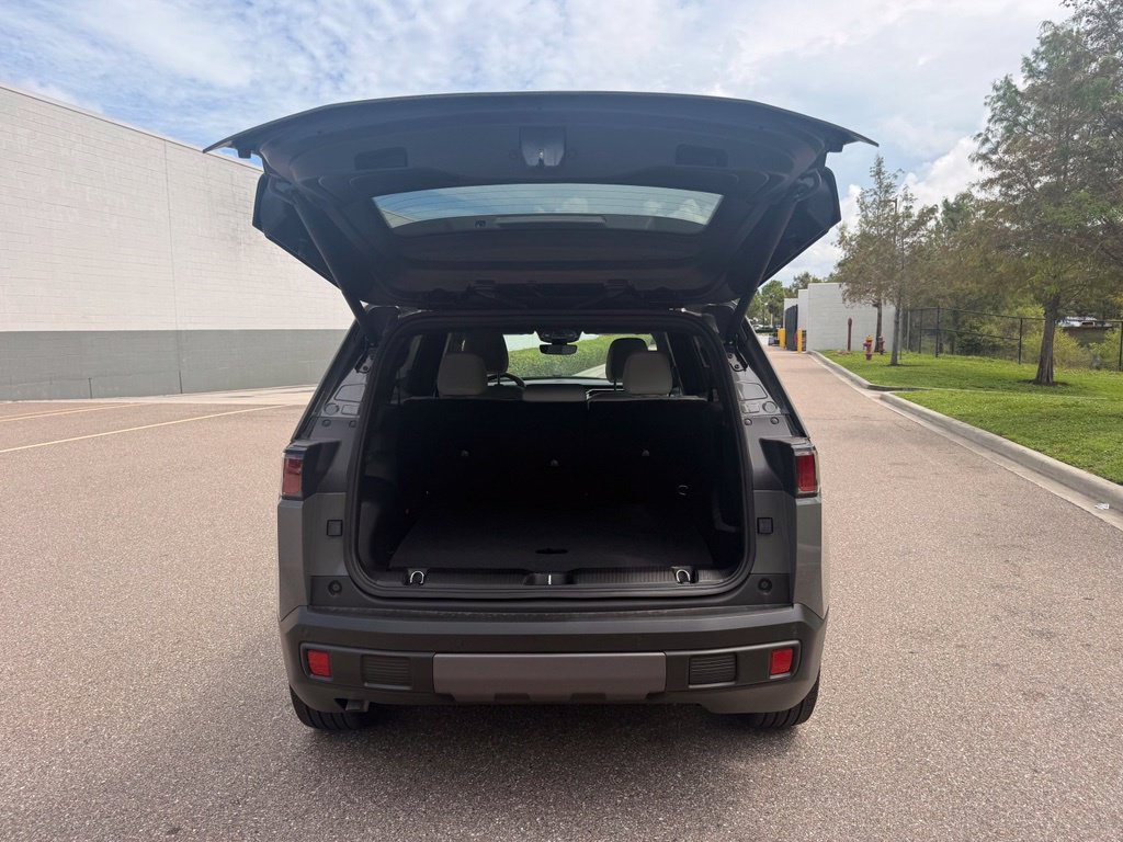 New 2026 Jeep Cherokee Overland AWD/4WD image 38