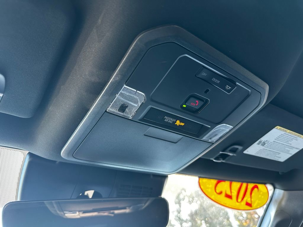 Used 2025 Toyota Tacoma SR5 image 63