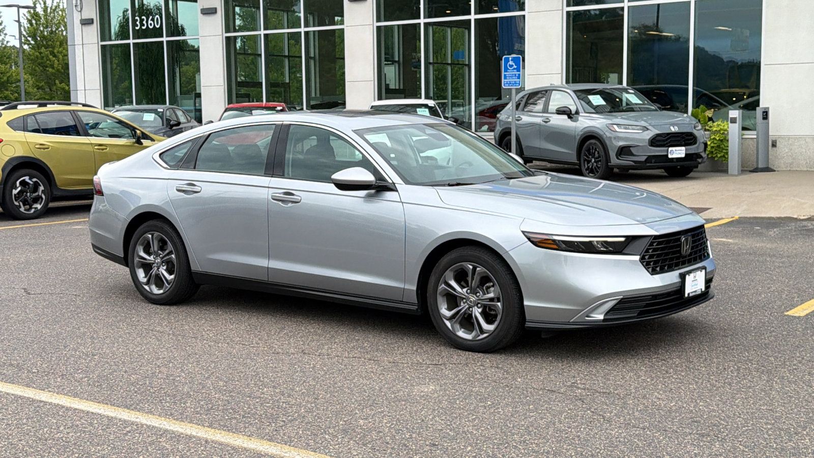 Certified 2023 Honda Accord EX image 1