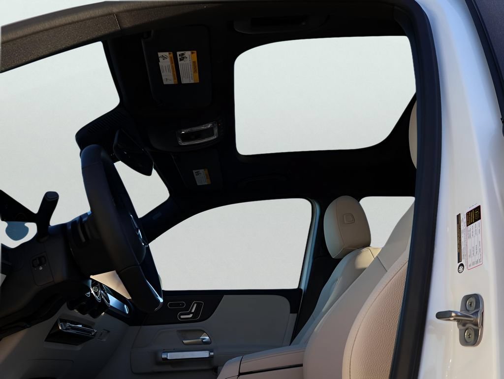 New 2026 Mercedes-Benz GLB 250 4MATIC image 40