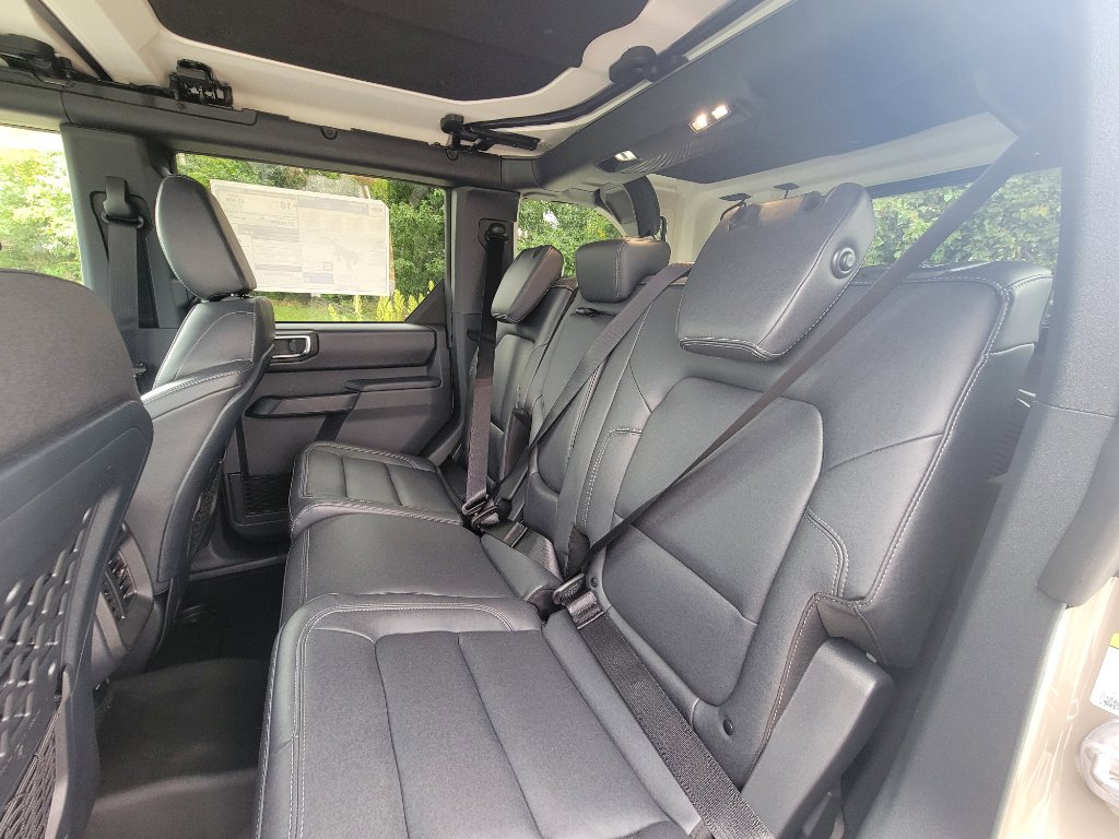 New 2025 Ford Bronco Badlands image 30