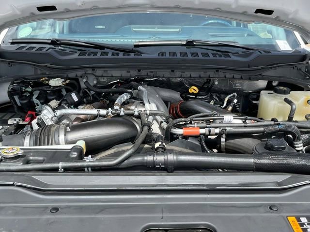 Used 2024 Ford F350 Limited w/ FX4 Off-Road Package image 33