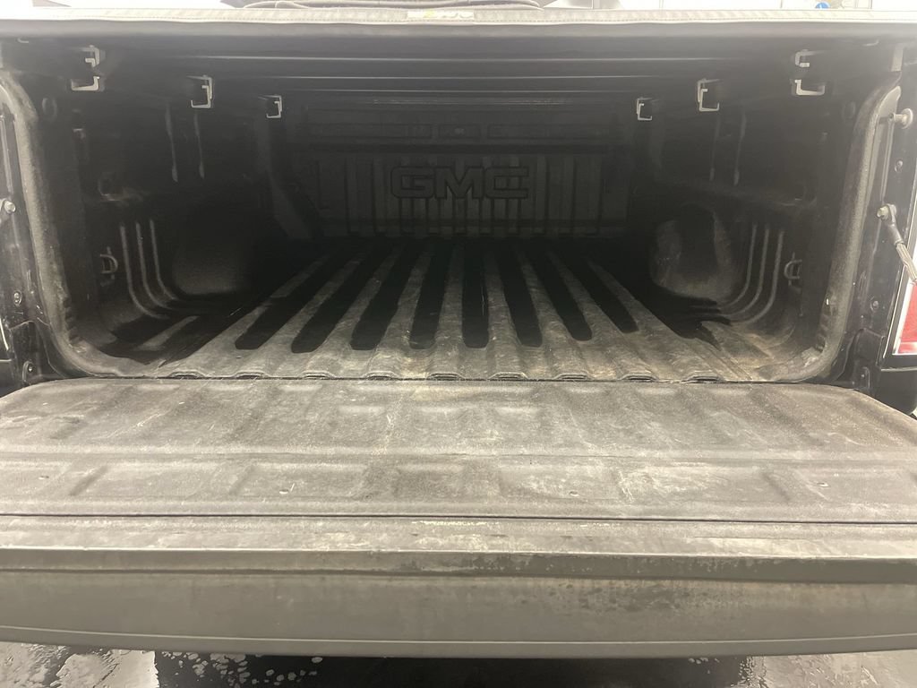 Used 2021 GMC Canyon AT4 w/ Driver Alert Package AWD/4WD image 16