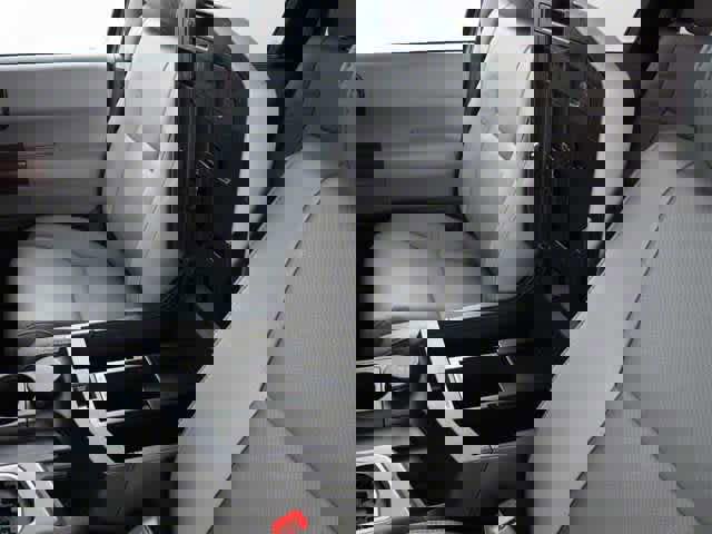 Used 2010 Toyota Sequoia Platinum image 12