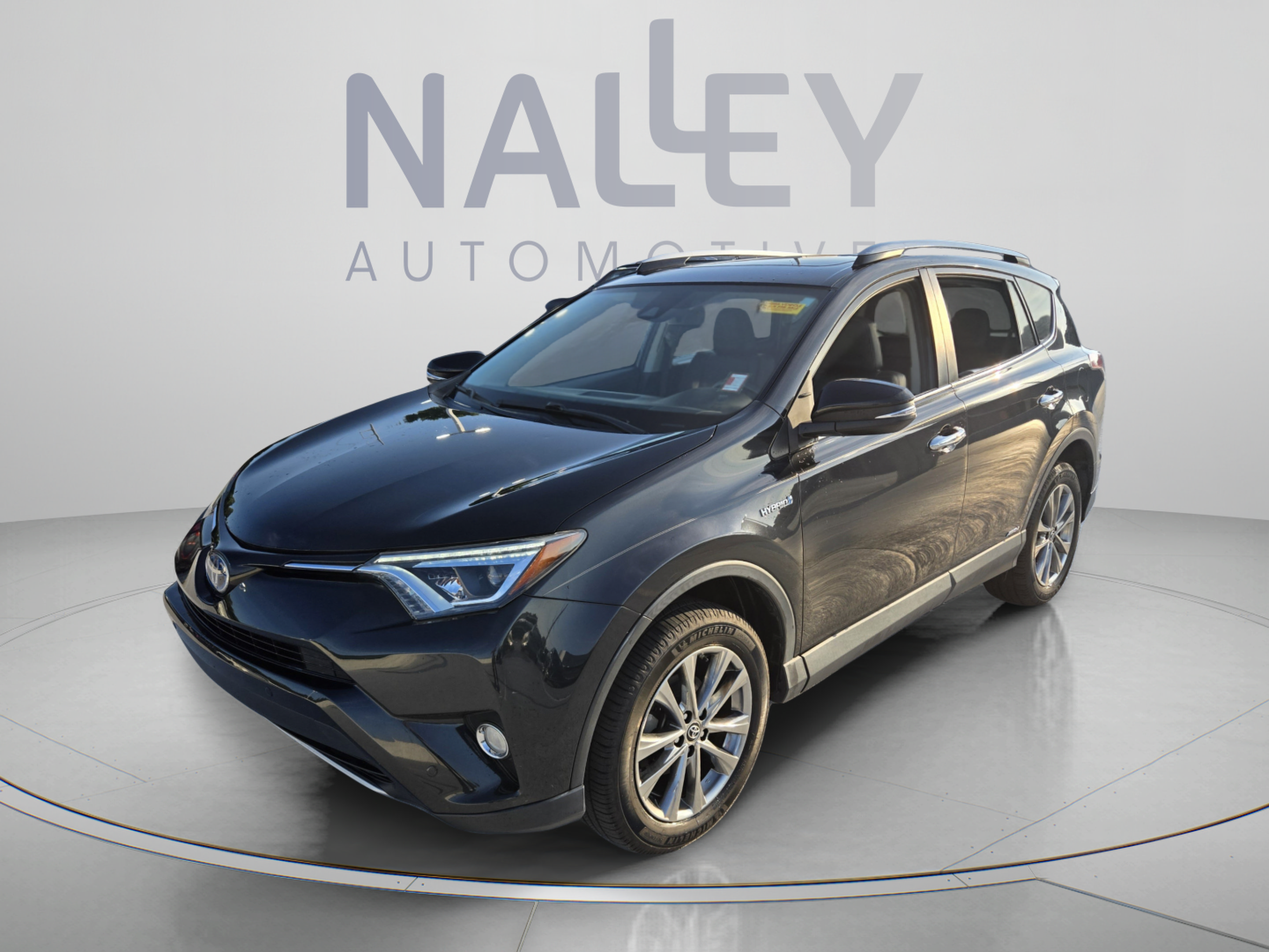Used 2017 Toyota RAV4 Limited AWD/4WD image 1