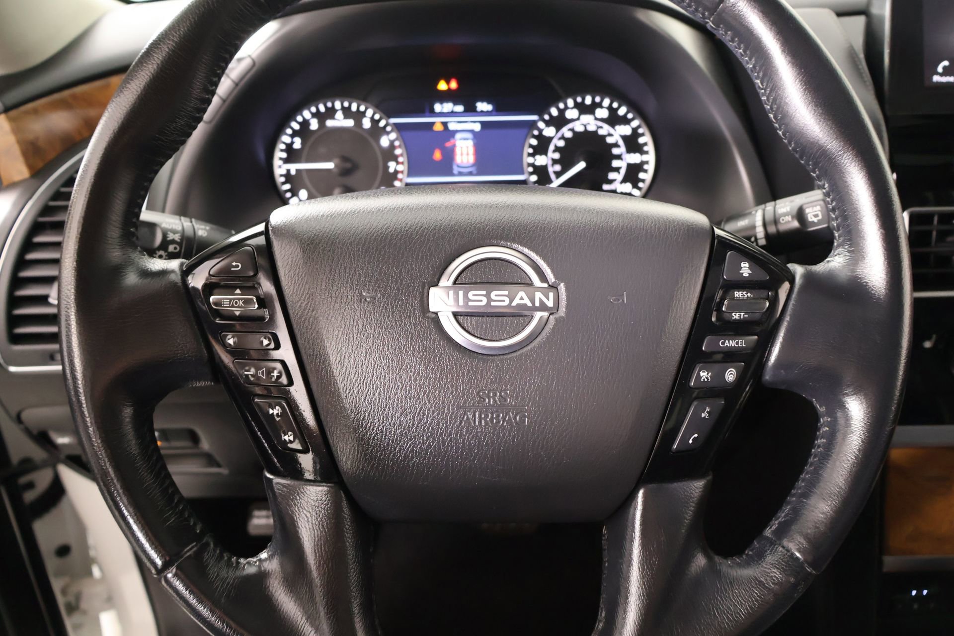 Used 2023 Nissan Armada SL w/ Cargo Package RWD image 3