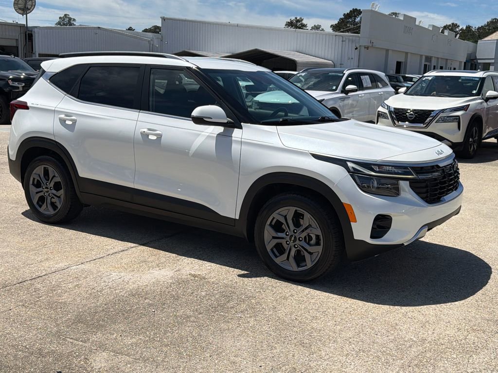 Used 2024 Kia Seltos S image 9