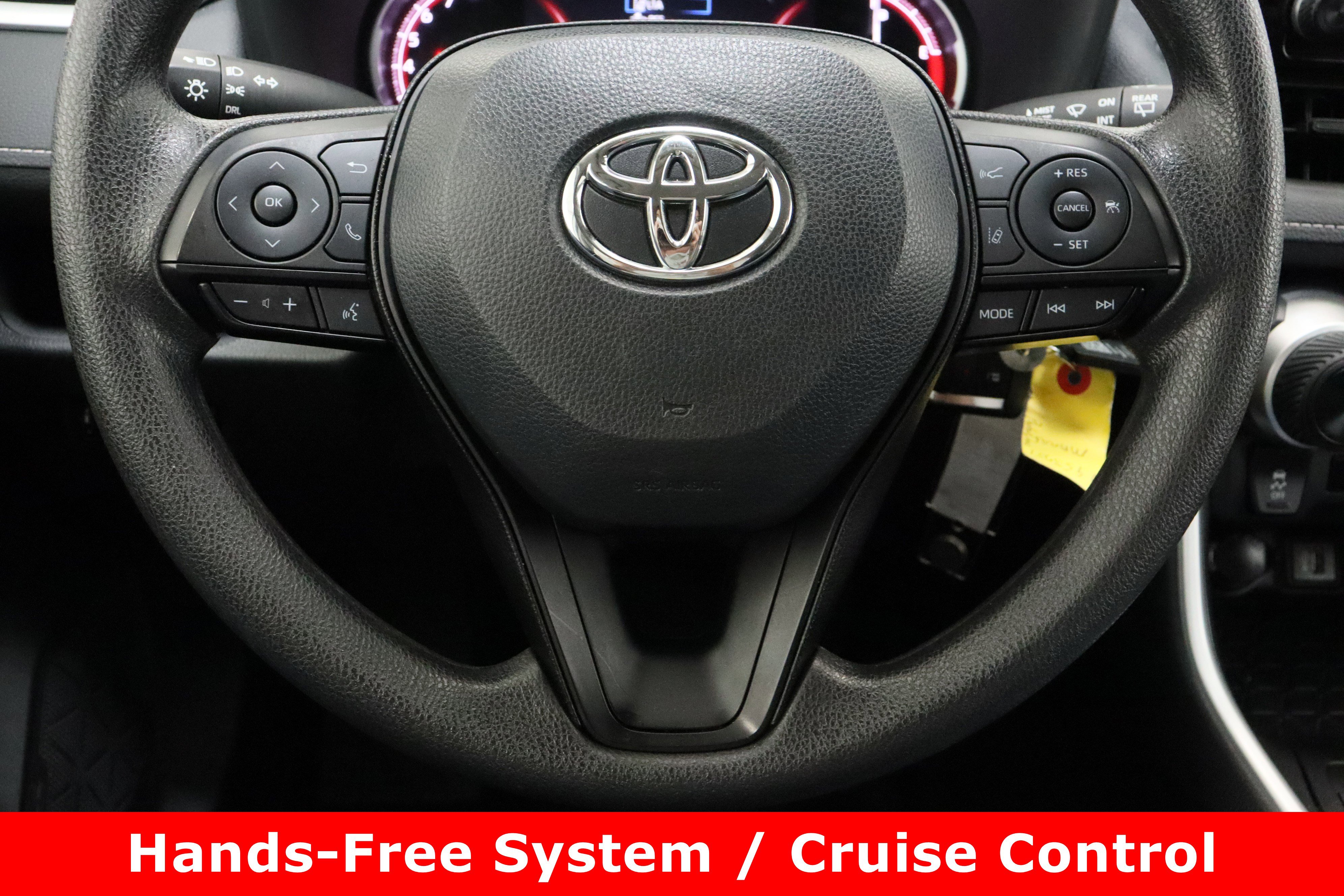 Used 2024 Toyota RAV4 LE image 21