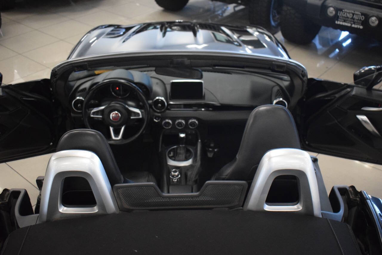 Used 2017 FIAT 124 Spider Lusso image 40