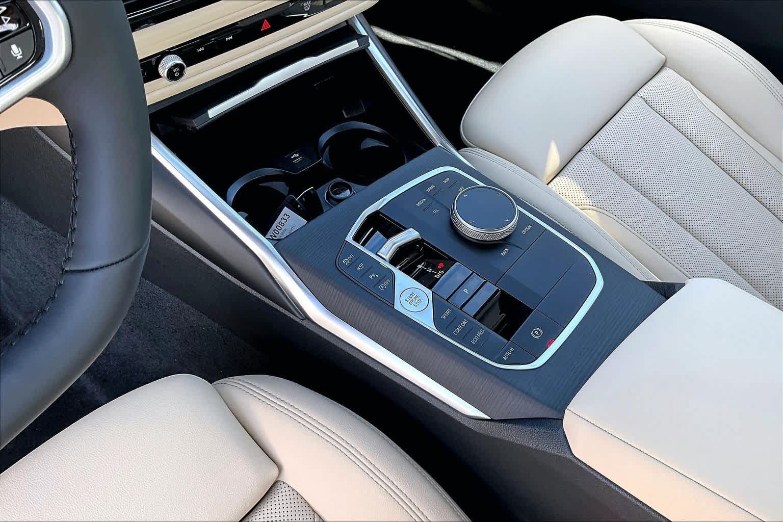 Used 2026 BMW 330i Sedan w/ M Sport Package RWD image 8