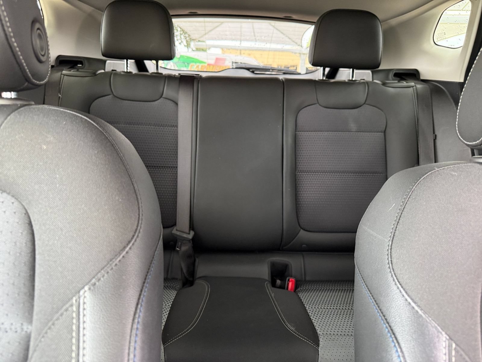 Used 2025 Chevrolet Trax LT FWD image 38
