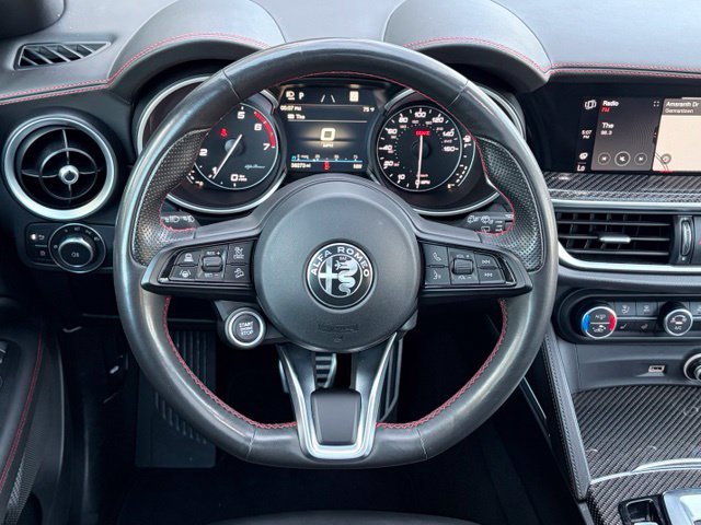 Used 2023 Alfa Romeo Stelvio Estrema AWD/4WD image 48