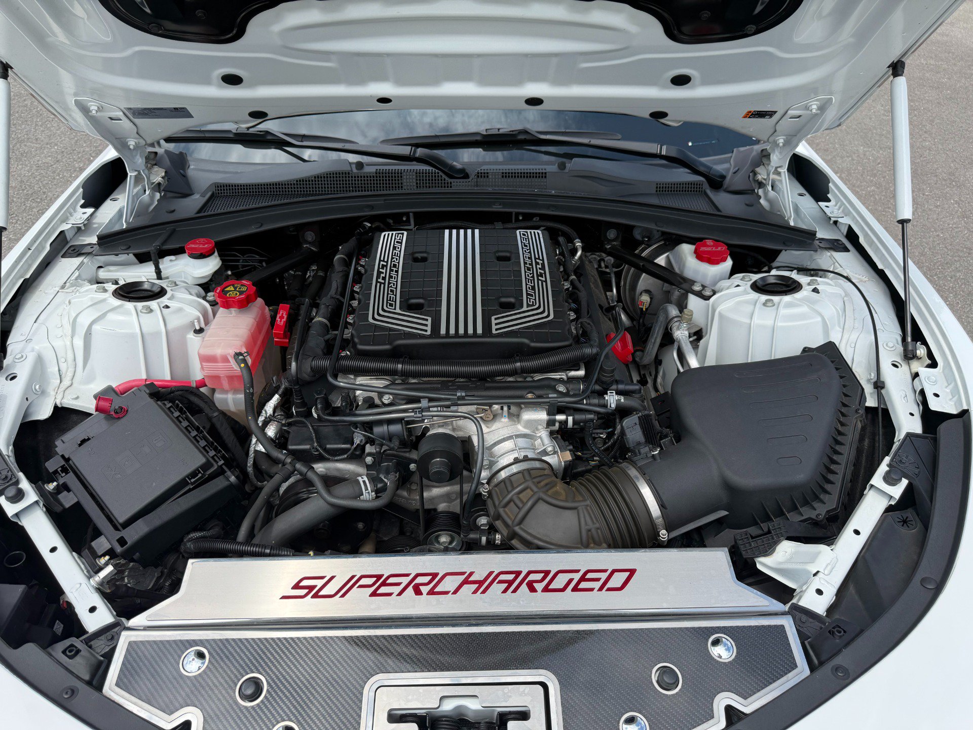Used 2020 Chevrolet Camaro ZL1 RWD image 45