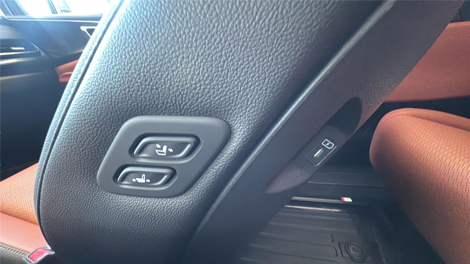 New 2026 Kia Carnival SX Prestige FWD image 29